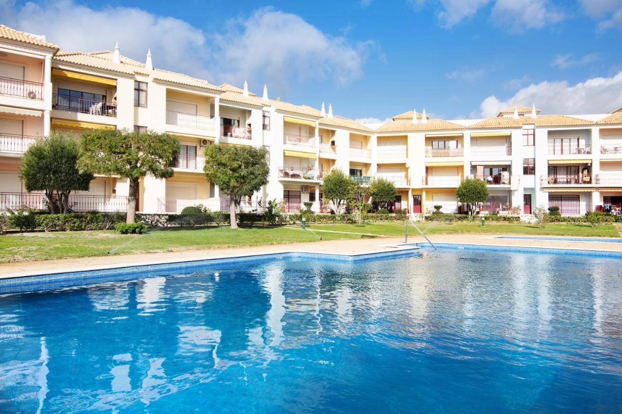 Columbus Beach Apartment Quarteira Esterno foto