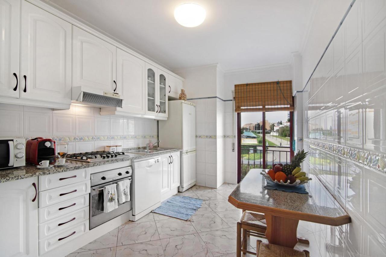 Columbus Beach Apartment Quarteira Esterno foto