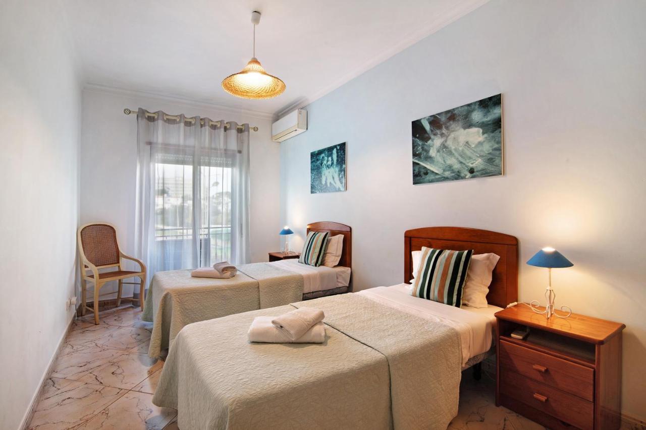 Columbus Beach Apartment Quarteira Esterno foto